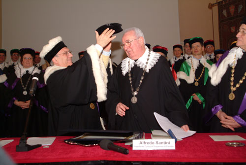 santini.jpg