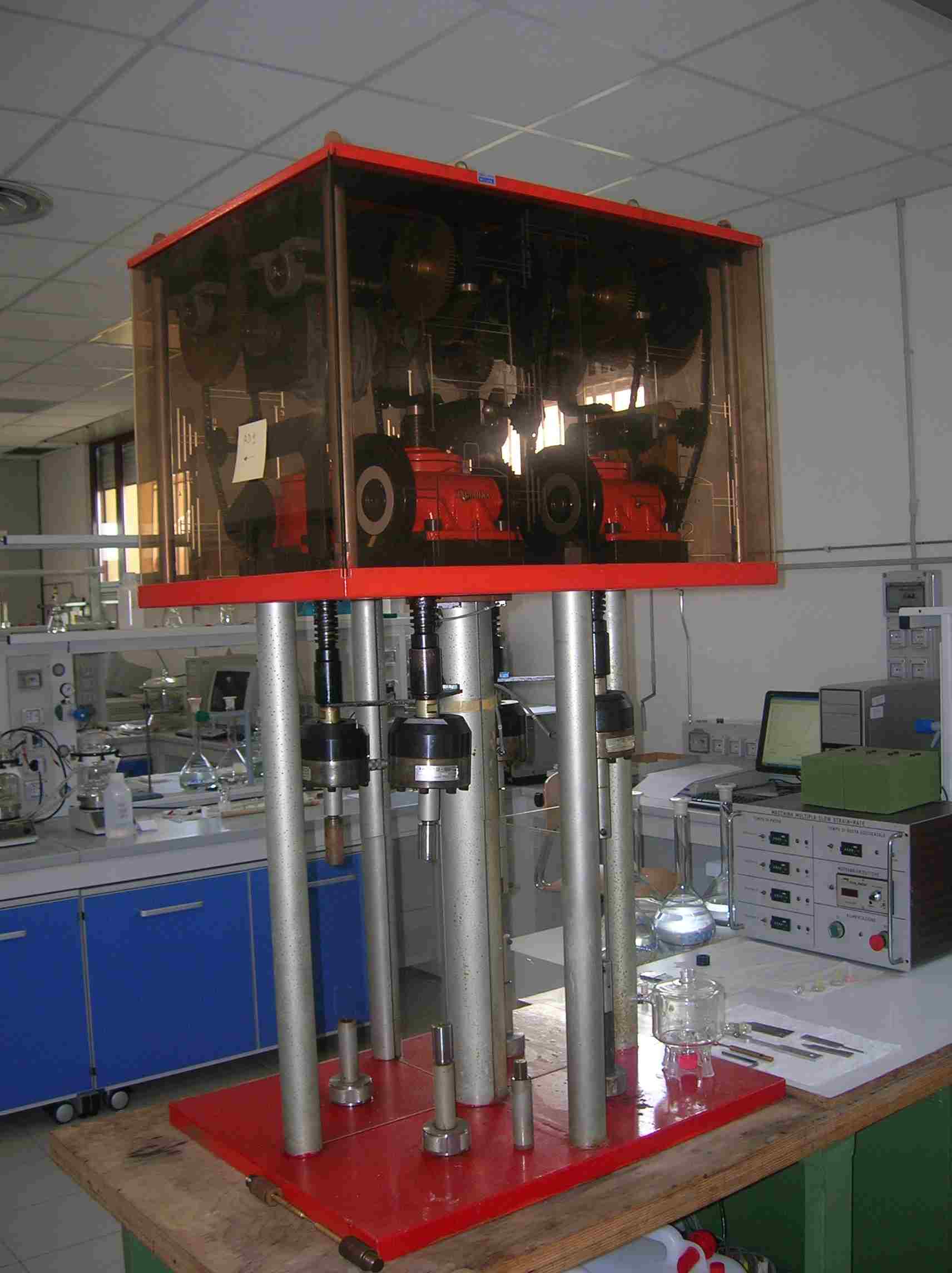 Slow strain rate test machine