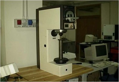 Hardness tester.jpg Hardness tester.jpg